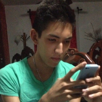 Estudiante de Ingenieria en Sistemas Computacionales. | My and my broken heart.