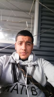 ajouter sur Facebook : Kelvin Almendra ou whatsapp 0792884229