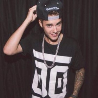 JELIEBERS IS FOREVER, and nothing else matters. #EMABiggestFansJustinBieber @justinbieber Fuck me please