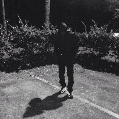 __TheMan's profile picture. #ONEMIssion Apple Inc.  iG: @deegilmore