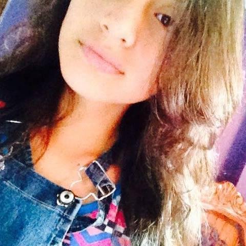 camilumosha's profile picture. 