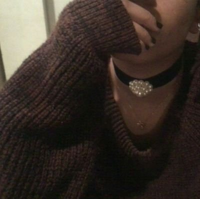 April is my fukin cinnamon apple