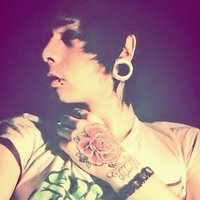 Alexx (@alexx_is_lame) 's Twitter Profile