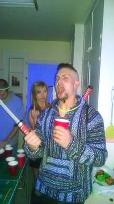 Traver_Trave's profile picture. Nerf hoop slam dunk contest runner up, assistant vice president of the heman woman haters.  Team usa olympic firststring qb.