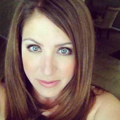 Jess122374's profile picture. 