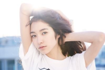 Nadhea Sheevanica. 1st december 1993. 3rd semester of performing arts, Kyunghee. {no multiv.}
