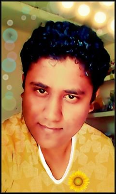 SushilNaswiz's profile picture. वो लोग भी चलते है आजकल तेवर बदल
कर ,
जिन्हें हमने ही सिखाया था चलना सँभल
कर..!!