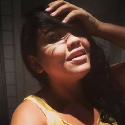 Dizem que as santinhas são as piores, a verdade é que as santinhas esperam a pessoa e a hora certa pra fazer tudo aquilo que outras garotas fazem com qualquer 1