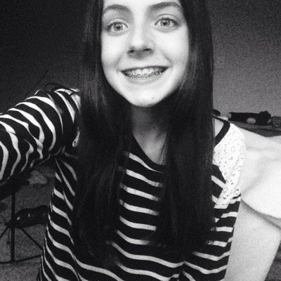 happylilquotes's profile picture. 