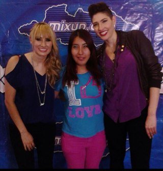 super fan de @haaashoficial y presidenta del club de fans de ha-ash @fc_alreadyhome