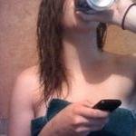 gykyzylywen's profile picture. Love is when the other person’s happiness is more important than your own