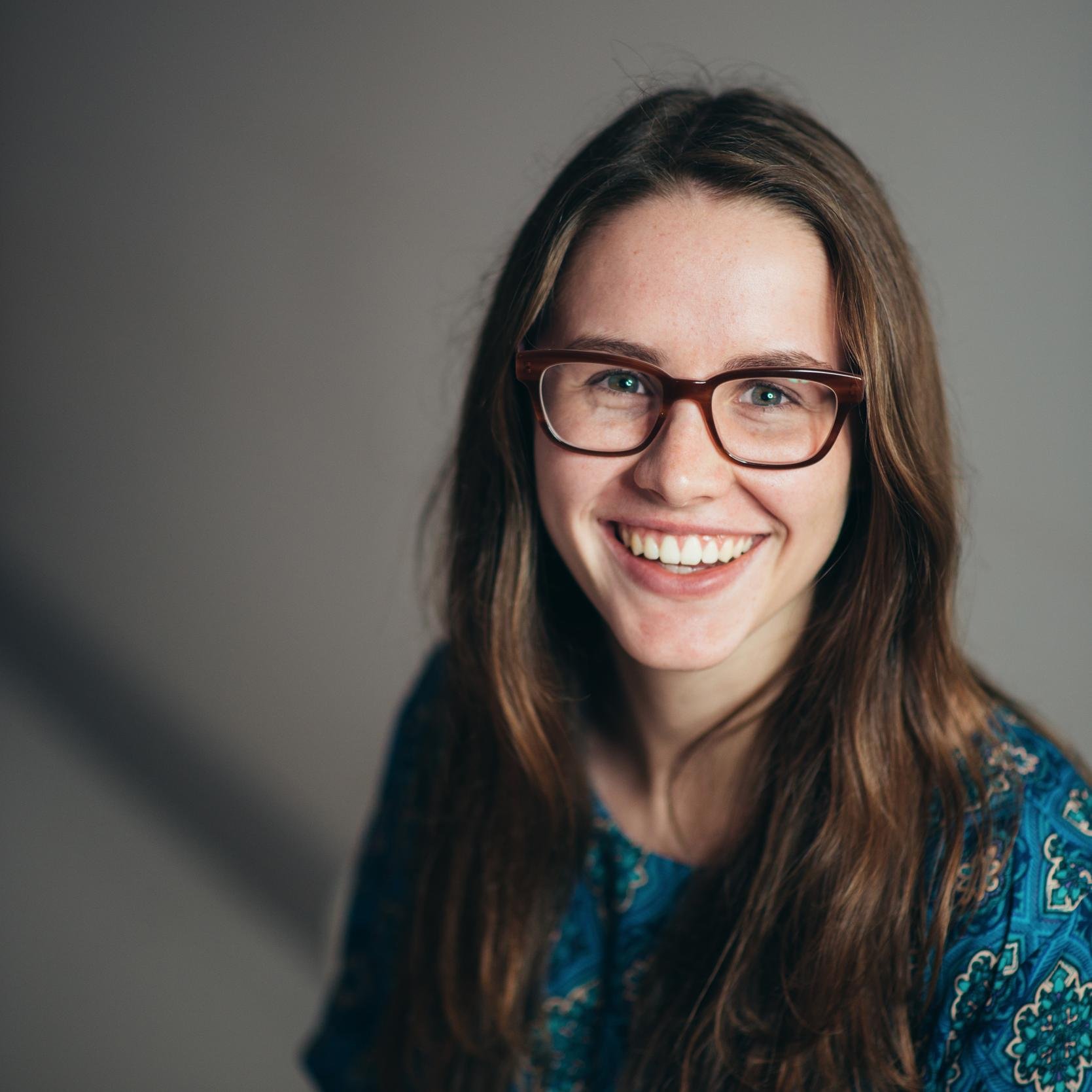 Systems Design Engineering student at uWaterloo; passionate photographer, designer & front-end developer.