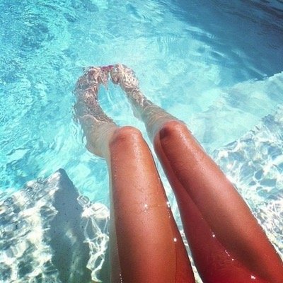 楽しい・面白い・素敵な・そんな言葉や写真が好きです♡ みんなが幸せで楽しくなれたらいいなぁ〜⤴︎ 画像は私ではありません。 ショッピング、ファション、音楽、猫(飼ってない)、写真(撮るのは苦手)、スボーツ(サッカー) よろしくお願いします♡