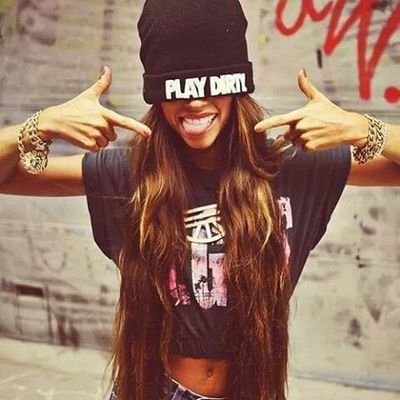 I'm the newst, the boldest, the coolest, step aside and hide because im a motherfucking badass Queen.Bad Girls have more fun(Single/MC)