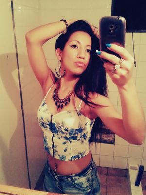 AmericanWomman's profile picture. 