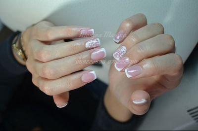 MarinaUrsu22's profile picture. 