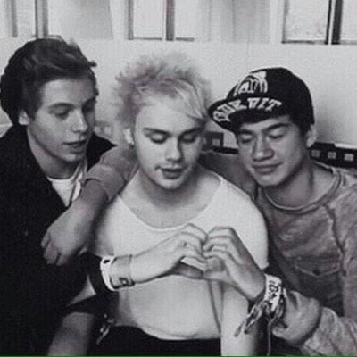 rt tweets bc votes #mtvstars5sos