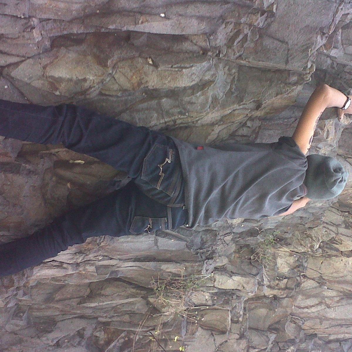 Iinrhy_'s profile picture. ~