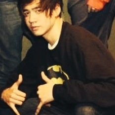 frickinaussies's profile picture. i like the asian bassist and american horror story...