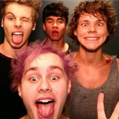 this was a 5sos voting account but now im just giving free follows so no need to follow back or anything. enjoy! hehe