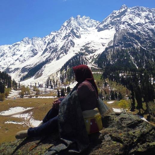 LoveTravelling | Travel Writer & Blogger | #BloggerGresik | Bermimpi Naik Kereta Trans-Siberia Mongolia menuju Rusia