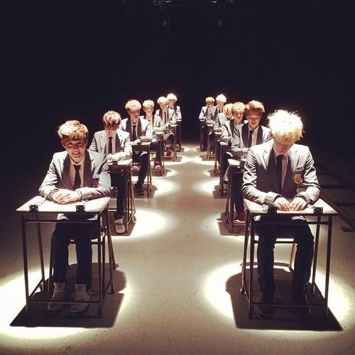 EXO completed ME.. 98liner .. Ph.. CHANYEOL bias..