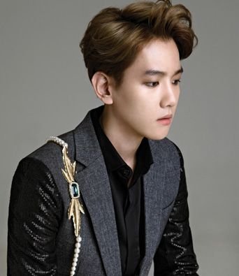 baektonicxx's profile picture. free follow from @ohbaeknim