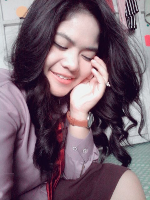 hi, follow me kindly!!
and MENTION for follow back :)''