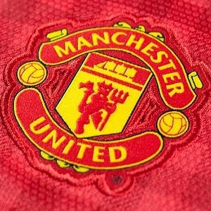 ReTweeting everything related to Manchester United FC #mufc