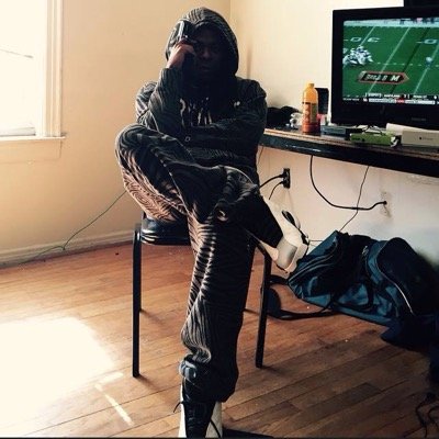I ain't just tryna look like Money, like I'm trying to really really be having that Shit!!