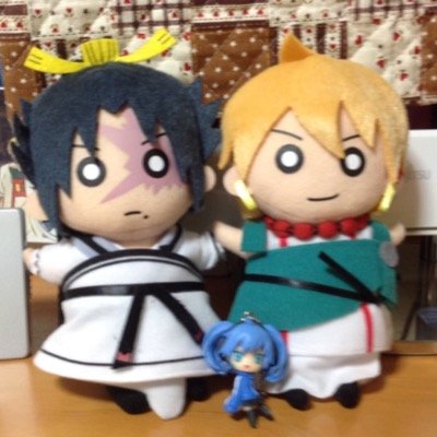 おマギよございます初めまして雪菜です よろしくお願いしますのだ 好きなアニメはマギ/ＳＡＯ/東京喰種/ヴァンガード/などなどです たまにデュララチャット行きます (〃艸〃)