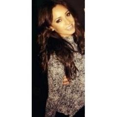 I have multiple slashes - Dancer / Model / Blogger / YouTuber / Londoner contact@daniellepeazer.com