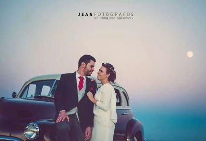 JuanArocoMunoz's profile picture. Publicista trabajando como media planner en OMD, casado con Sofia Organero, amante del mundo del vino. Apasionado de Haruki Murakami y dueño de Áladar