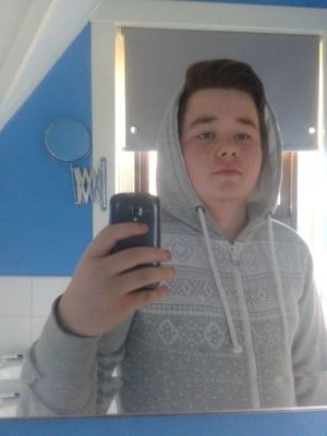 Mergemyles's profile picture. I am one of the leaders from D2 so yeahh