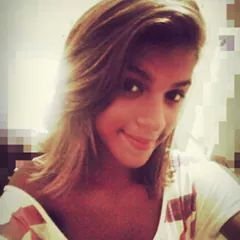 Não me julgue porque penso diferente , a vida me mostrou que devo olhar para frente :3 ♥♡♥