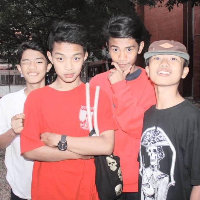 FajarRivaldy23's profile picture. simple love :*({})| chidwilestari3