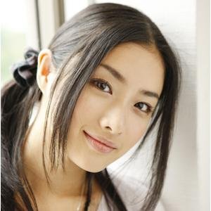 石原さとみちゃんの可愛い画像をつぶやきます♪