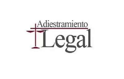 Somos un equipo de docentes profesionales dedicados a formar el abogado integral para destacarse en el competitivo mundo del ejercicio del Derecho