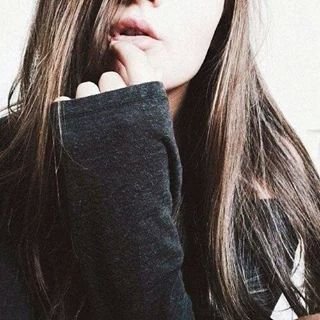 boşversene dedi siyah, 'gökkuşağı da beni dışlıyor.'