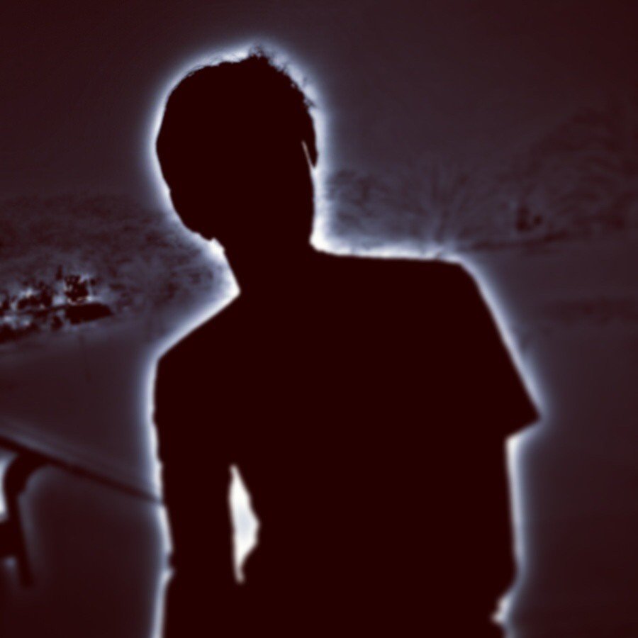 aldiinugroho's profile picture. Born in 1997. Traveling..