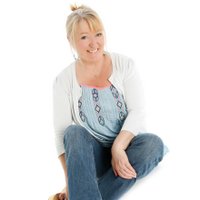 Julia Wild (@juliawildauthor) 's Twitter Profile