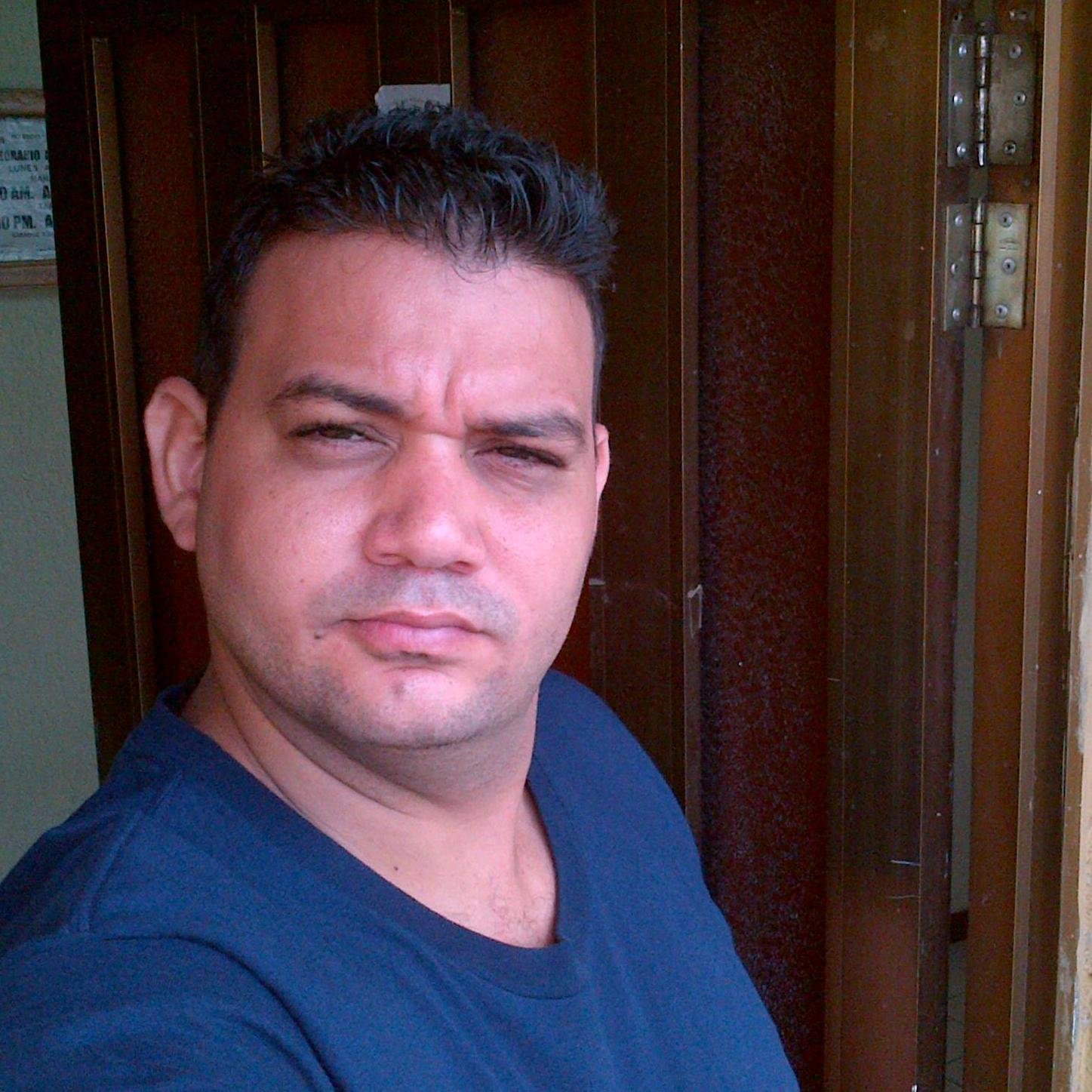 Hombre, Profesión Geólogo.. I  geologist, in Venezuela.