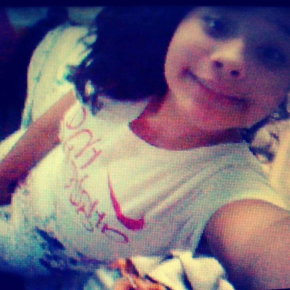 soy como soy nadie  me detiene. soy belieber .directioner . no me importa lo q digan los demas son mis idolos