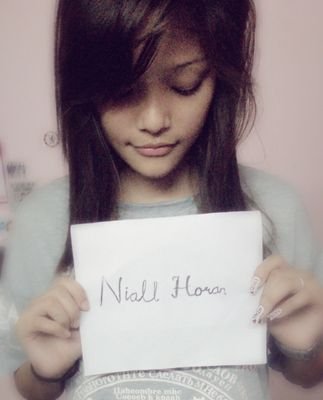 I love Niall Horan more than he loves his food