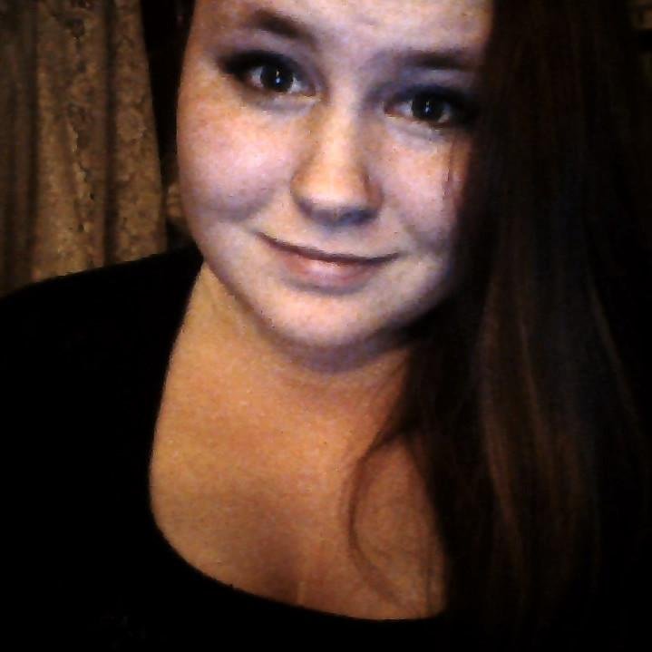 Mother. Dancer. Random. Shy. Zombie-Killer. Music Lover. Honest. Myself. #MKTOArmy @WeAreMKTOUnited.