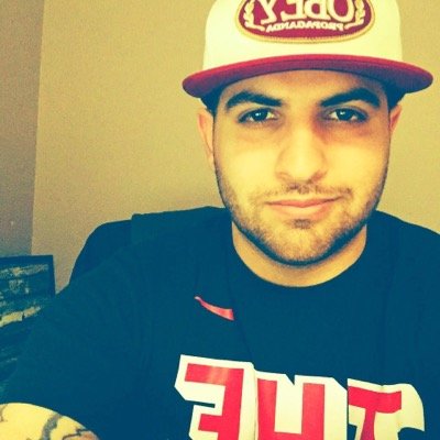 ImKendani's profile picture. Commentator/Vlogs. Instagram: @FareGoods YouTube: https://t.co/E3cE9pe4je