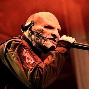 If you love Corey Todd Taylor, follow me! Slipknot/Stone Sour.