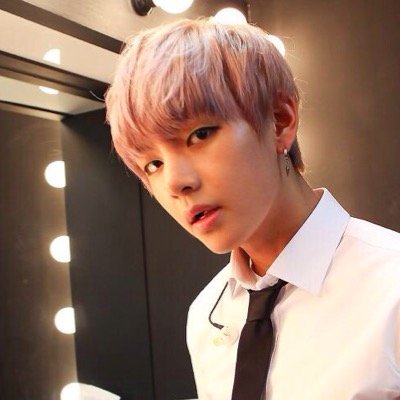 V of BTS '방탄소년단' .i'm not real. but if you want to be my real ｀let's talk!! #95#141109
