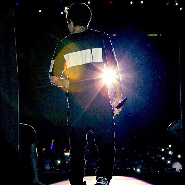 9/ you're everything that just makes my world complete...  ♥ @AustinMahone