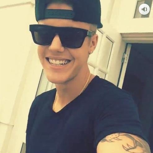 JUSTIN FOLLOW PORRA 09/11 ❤️ MAX GEORGE ❤NATHAN CAMERON ❤MILK TYSON ❤CARRIE LANE ❤BRANDON EVANS ❤NICK SMITH ❤DOUGIE KENT❤DYLAN COLLINS❤ +5 FOLLOW::FAV+RP+DM